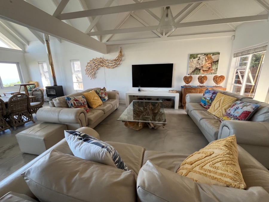 5 Bedroom Property for Sale in Hersham Western Cape